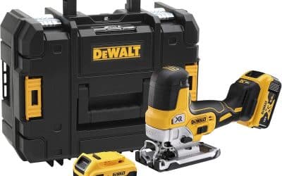 Test de la scie sauteuse Dewalt XR 18V DCS335P2-QW : puissance et autonomie