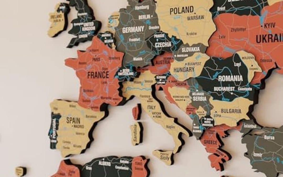 Avis sur la carte du monde murale 3D en bois de Colorfull Worlds (L, sauge)