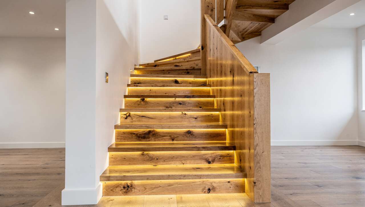 Avantages et inconv&eacute;nients des vernis et vitrifications