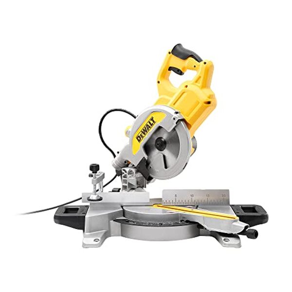 Découvrez notre test complet de la scie à onglet radiale Dewalt DWS777-QS 1800W : performances, caractéristiques et avis d'experts pour bien choisir votre outil.