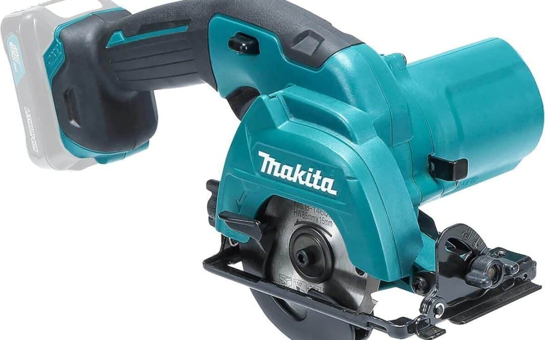 Test de la scie circulaire Makita HS301DZ 12V CXT Ø85 mm