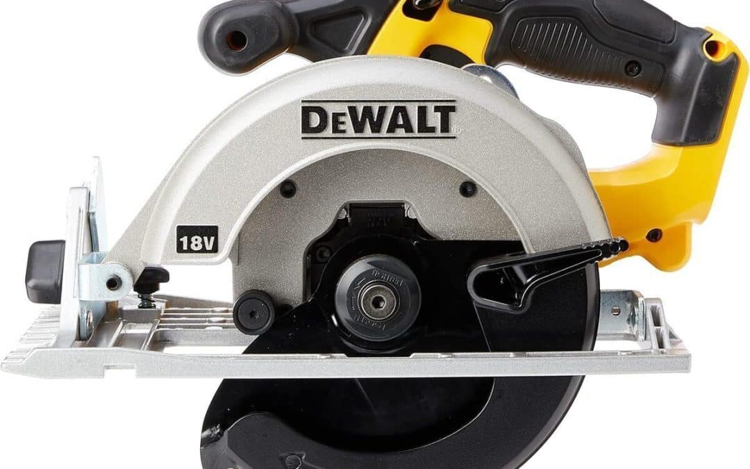 Test : scie circulaire Dewalt DCS391N-XJ