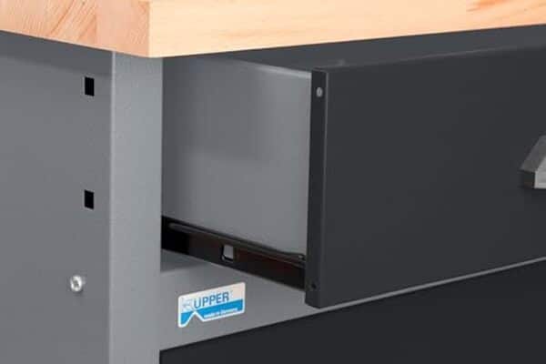 Découvrez notre test détaillé de l'établi Küpper 12579 : qualité, durabilité et efficacité pour vos travaux de bricolage et menuiserie.
