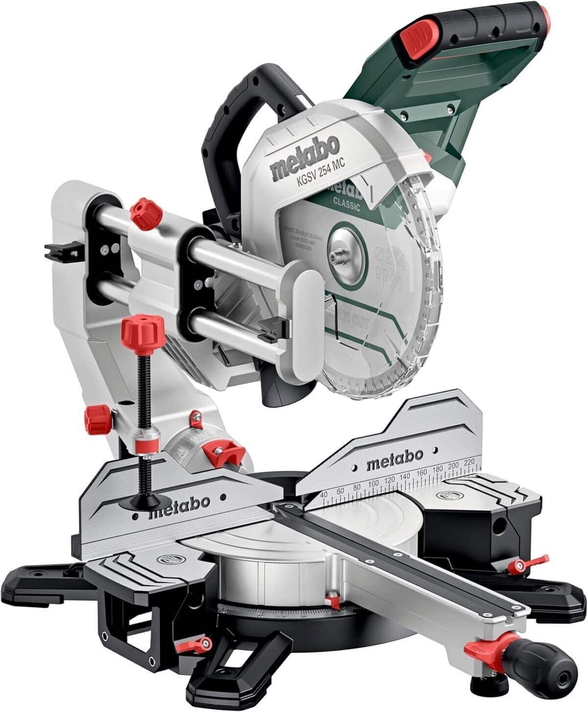 Test de la scie radiale metabo KGSV 254 MC : puissance et précision