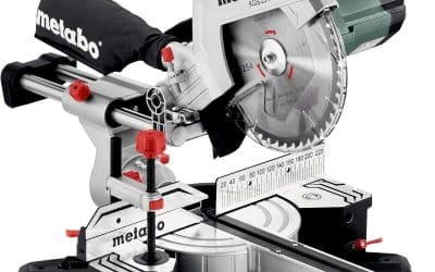 Test scie à onglets Metabo KGS 254 M : précision et performance