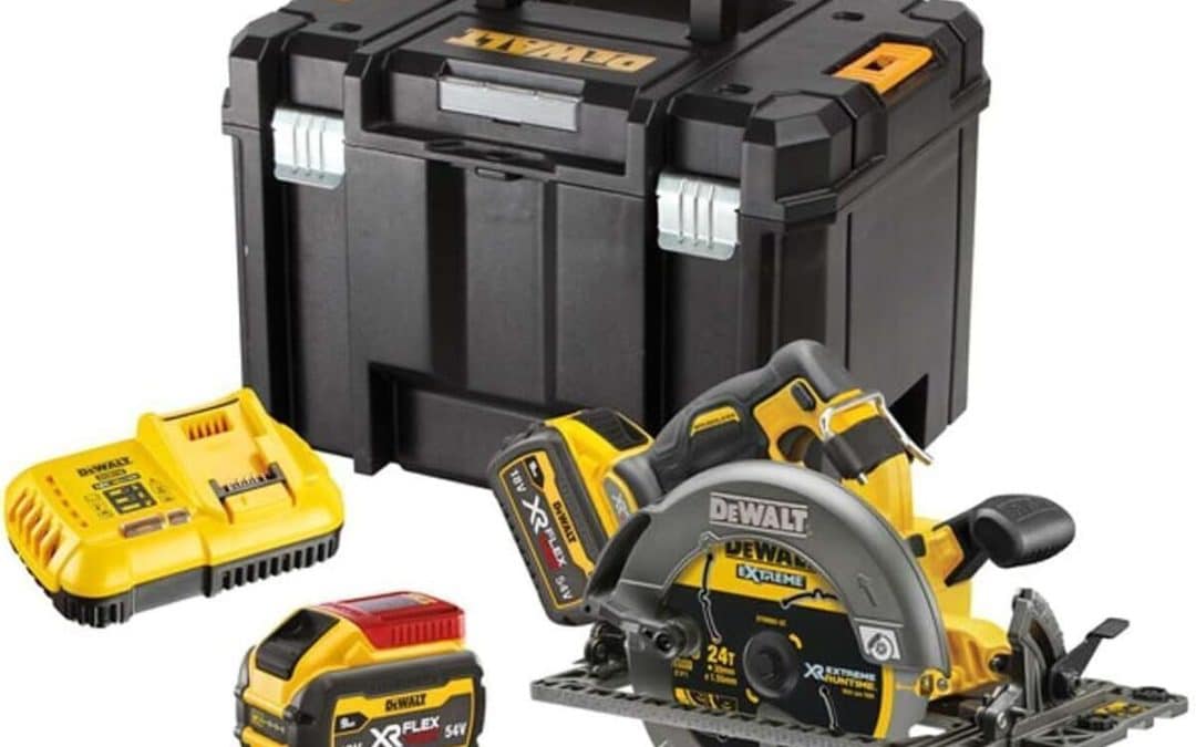Test : scie circulaire Dewalt DCS579X2 flexvolt puissante et polyvalente